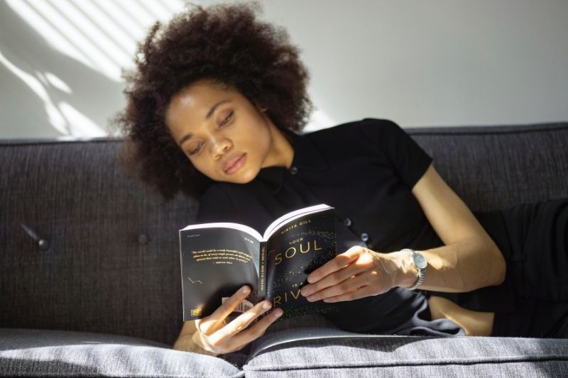 6 Tips to Ease Tummy Tuck Recovery #beverlyhills #beverlyhillsmagazine #bevhillsmag #tummytuckrecovery #tummytucksurgery #typesoftummytuck #surgeryscar #plasticsurgery