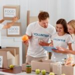 6 Volunteer Options That Can Help People #beverlyhills #beverlyhillsmagazine #bevhillsmag #volunteeringservices #makeadifference #volunteeroptions #donations