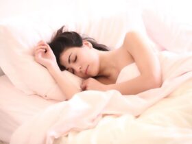 6 Ways To Get A Good Night's Sleep #beverlyhills #beverlyhillsmagazine #fallasleep #goodnight'ssleep #qualityofsleep #manageyourstresslevels #bedtimeroutine