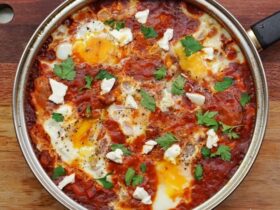 6 Ways To Get More Out of a Weekly Meal Plan #beverlyhills #beverlyhillsmagazine #bevhillsmag #essentialingredients #preparefood #mealplan #recipes