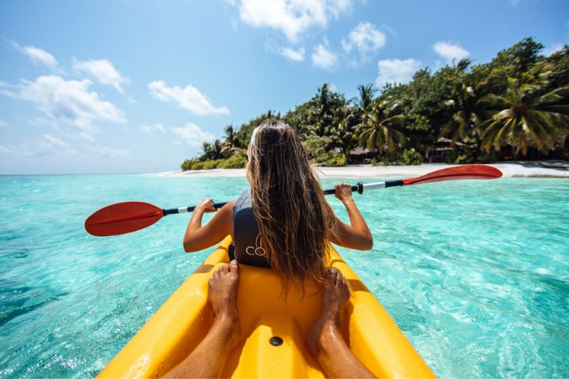7 Amazing Destinations to Enjoy Water Sports #beverlyhills #beverlyhillsmagazine #watersports #amazingdestinations #surfing #sailingdestinations