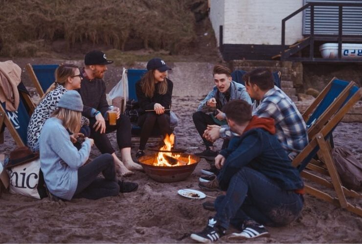 7 Items You Need for a Perfect Camping Trip #beverlyhills #beverlyhillsmagazine #bevhillsmag #campers #campsitefuniture #firstaidkit #campingactivities #perfectcampingtrip