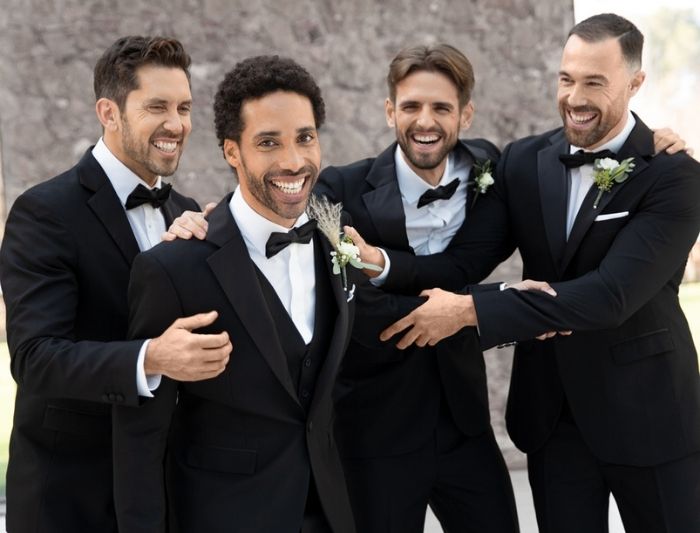 7 Must-Know Stylish Groom Suit Ideas #beverlyhills #beverlyhillsmagazine #bevhillsmag #weddingfashion #weddingsuits #groomsmen #groomsuit #weddingoutfit #weddingattire