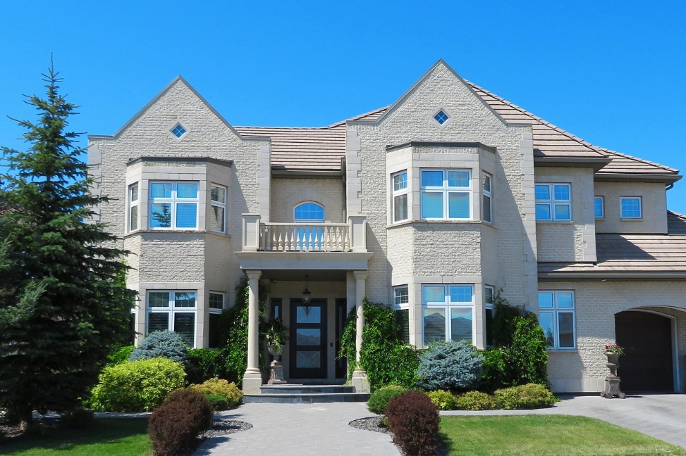 7 Secrets to Choosing the Perfect Luxury Neighborhood #LuxuryRealEstate #LuxuryHomes #LuxuryLifestyle #LuxuryLiving #LuxuryNeighborhood #DreamHome #LuxuryProperty #RealEstate