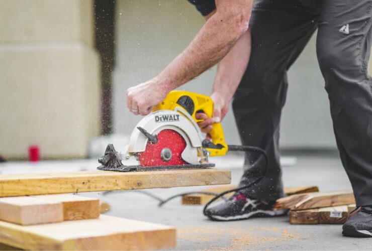 7 Things You Need To Do Before Starting Construction #beverlyhills #beverlyhillsmagazine #beforestartingaconstruction #reputablecontractor #dreamhome #permitsandapprovals