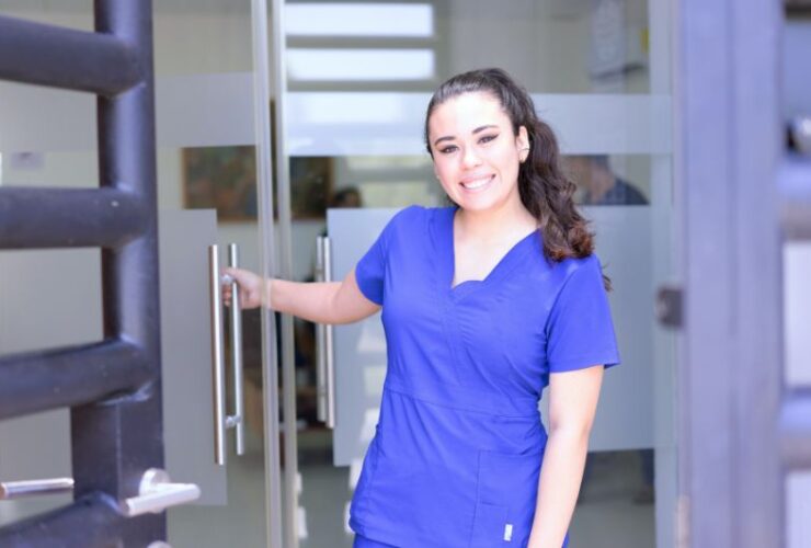 7 Tips to Stay Healthy When Attending Nursing School #beverlyhills #beverlyhillsmagazine #healthissues #onlineprograms #nursingschools