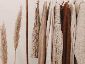 8 Ways to Be More Sustainable with Your Fashion Choices #beverlyhills #beverlyhillsmagazine #sustainablefashion #fashionindustry #thriftshop