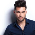 9 Celebrities Who Wore Navy Blue With Flair #beverlyhills #beverlyhillsmagazine #navyblue #celebrities #navydress #navyblueshirts #celebrities