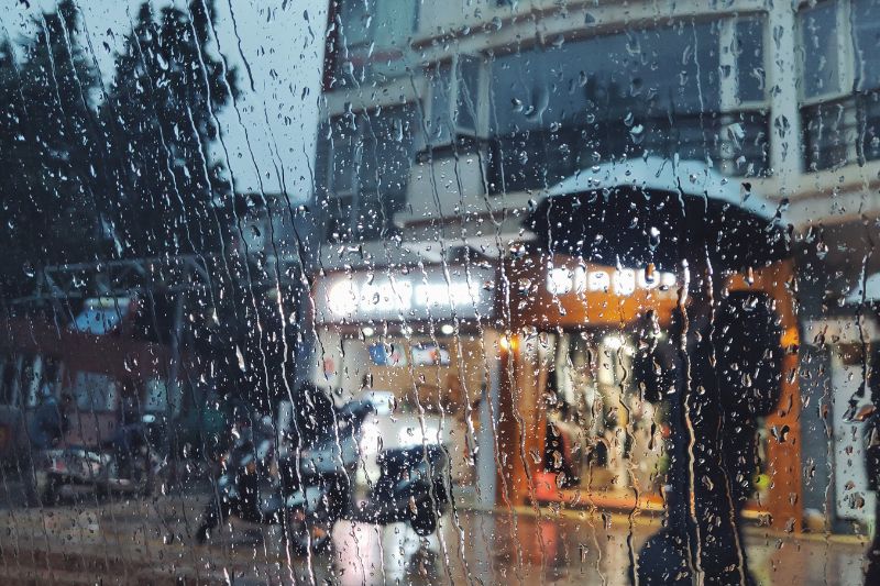 9 Tips For Keeping Your Apartment Safe During Bad Weather #beverlyhills #beverlyhillsmagazine #keepyourapartmentsafe #badweather #homeowners #keepyourselfsafe