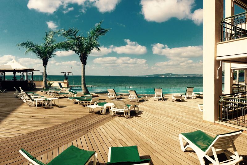 A Snapshot on Luxurious Apartments of Caribbean Barbados #beverlyhills #beverlyhillsmagazine #bevhillsmag #luxuriouscaribbean #caribeanbarbados #luxuriouslifestyle #touristdestinations #