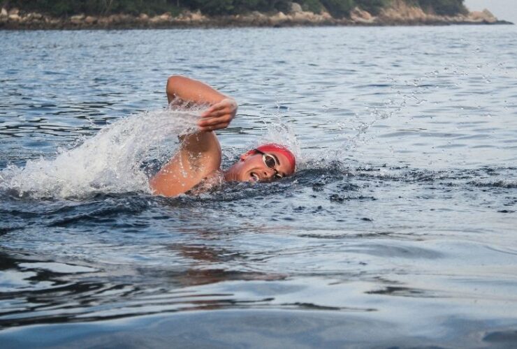 AFTER SWIM BODY CARE: What You Need to Know! #beverlyhills #beverlyhillsmagazine #bevhillsmag #swimmingpoolwatertreatment #swimmingpool #rejuvenatedryskin