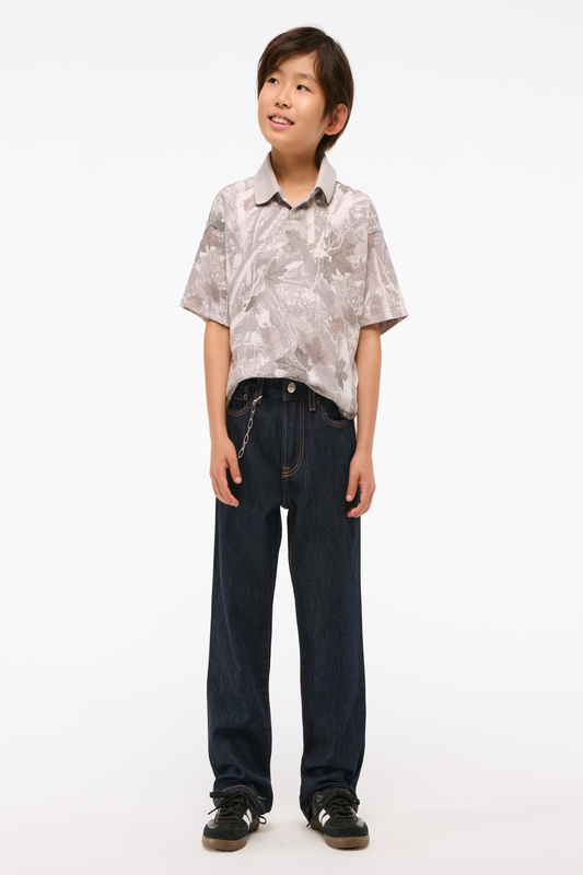 Abercrombie & Fitch: Effortless, Trendy Style #AbercrombieAndFitch, #BraFreeCollection, #TrendyFashion, #SustainableStyle, #WeeklyDrop, #ModernClassics, #ChicApparel, #BevHillsMag, #BeverlyHills, #BeverlyHillsMagazine