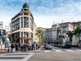 Accessible Days Out In Beverly Hills #beverlyhills #beverlyhillsmagazine #bevhillsmag #wheelchairfriendlyshoppingmall #physicaldisability #mobilityissues #peoplewithdisabilities #accessibledaysout