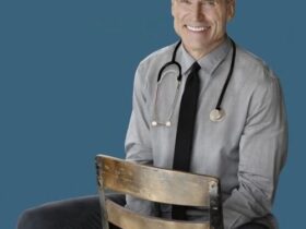 Age Reversal: Science Fiction or Factual Science? #beverlyhills #beverlyhillsmagazine #oldagediseases #aging #medicalcareer #Dr.RobertHuizenga #bevhillsmag