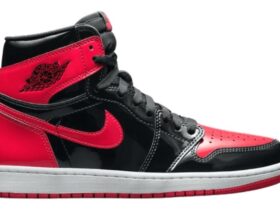 Air Jordan 1 Retro High OG Patent 'Bred' Release #beverlyhills #beverlyhillsmagazine #bevhillsmag #AirJordan1 #Airjordanretrohighogpatentbred #sneakers #sneakerheads #Michaeljordan #jordanbrand