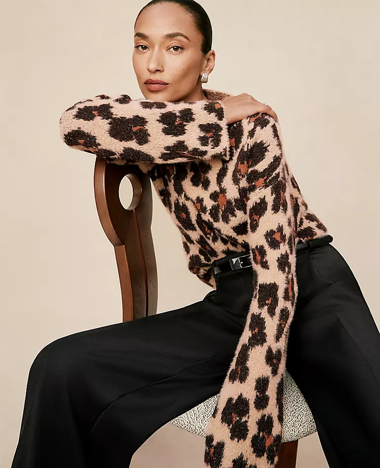 Ann Taylor: Your Go-To for Chic, Modern Fashion #AnnTaylor, #WomensFashion, #ChicStyle, #TimelessFashion, #CareerWear, #FashionForWomen, #ShopAnnTaylor, #BevHillsMag, #BeverlyHills, #BeverlyHillsMagazine