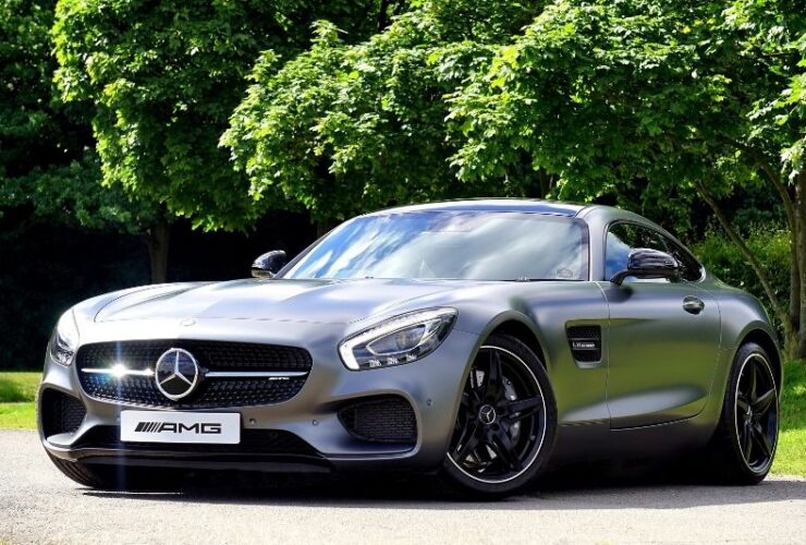 Are You Ready For A Luxury Car? #beverlyhills #beverlyhillsmagazine #bevhillsmag #luxurycar #cargame #normalcar