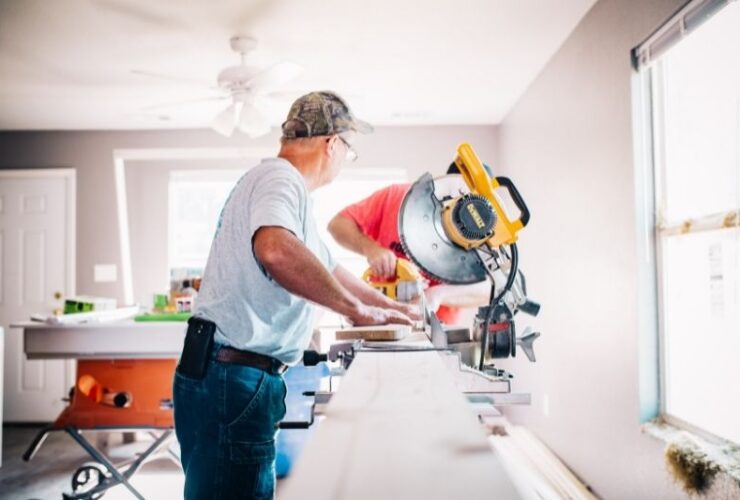 Awesome Ways of Remodeling Your House On A Budget #beverlyhills #beverlyhillsmagazine #bevhillsmag #remodelingyourhouse #designchanges #upgradeyourhouse #luxuriouscolor
