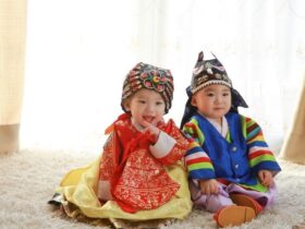 Baby Hanboks in Beverly Hills: #beverlyhills #beverlyhillsmagazine #bevhillsmag #babyhanboks #korea #koreanclothings #traditionalclothings #Doljanchi #Joteta #firstbirthday