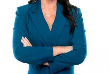 Jana Short: Life Coach & Magazine Publisher #janashort #businessleader #lifecoach #bevhillsmag