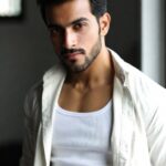 5 Must-Have Features of the Perfect Inner Vest For Men #InnerwearVest, #MensVest, #BestVestForMen, #CottonVest, #GymVest, #WorkInnerwear, #MensInnerwear, #ComfortableVest, #Baniyan, #MensDailyWear