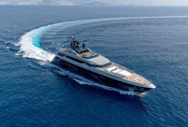 Beverly Hills Magazine Best Yacht Vessel Mondomarine Sarastar