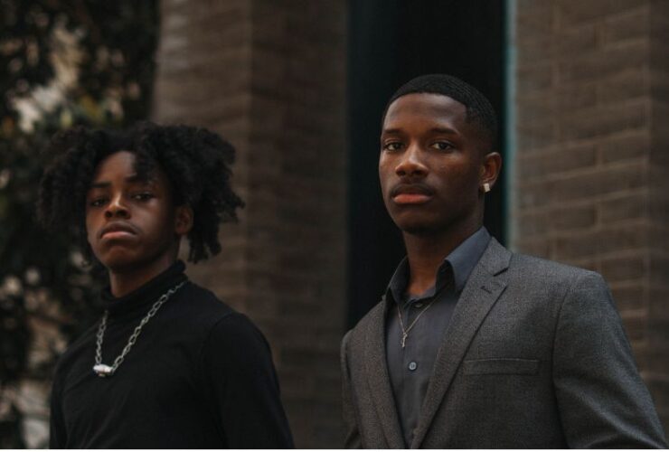 Black Skin? Here’s Why Men of Color Need a Skin Care Routine #beverlyhills #beverlyhillsmagazine #blackmen #blackskin #acnetreatment #skinproblems #darksptsontheskin #skincareproducts