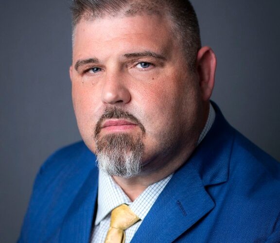 Sean Kling on Grit, Growth, and Building Aaraya Group #businesseaders #seanling #entreprneurs #bevhillsmag #beverlyhills #beverlyhillsmagazine