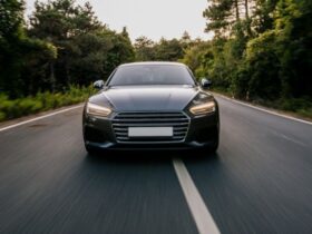 Buying a Luxury Car? Remember These 8 Tips #beverlyhills #beverlyhillsmagazine #bevhillsmag #buyingaluxurycar #luxurycar #purchasingaluxurycar #standardcar #refinancing #luxurymodel