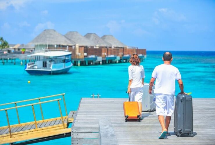 Can You Fit More in a Hard or Soft Suitcase:#beverlyhills #beverlyhillsmagazine #hardsuitcase #softsuitcase #hardorsoftsuitcase #traveling #luggage #travelingsuitcase