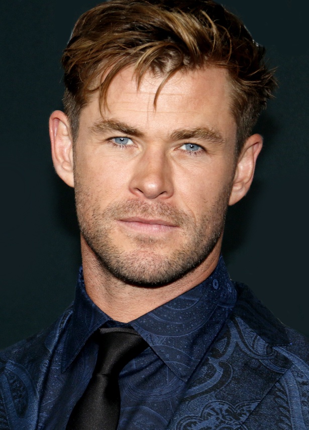 Hollywood Spotlight: Chris Hemsworth #bevhillsmag #beverlyhillsmagazine #beverlyhills #celebrities #moviestars #hollywoodspotlight #celebrities #chrishemsworth