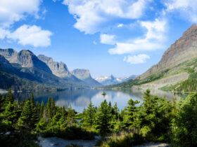 CELEBRITY CRUISES: THE ULTIMATE ALASKA CRUISE #beverlyhills #beverlyhillsmagazine #CelebrityCruises #UltimateAlaskaCruise #LuxuryCruise #AlaskaAdventures #CruiseLife #AlaskaWilderness #CelebrityCruisesAlaska #CruiseVacation #ExploreAlaska #GlacierBayCruise #CruiseDeals #TravelAlaska #CruiseShip #AlaskaCruiseExcursions #CruiseAlaska.