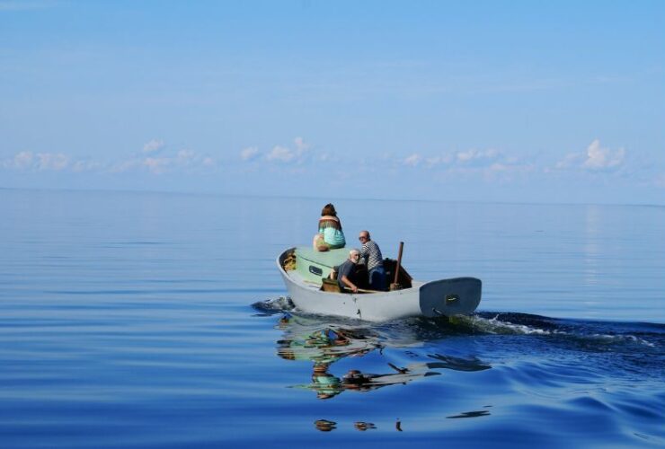 Choose Inboard Motors For Your Boat! Here's Why #beverlyhills #beverlyhillsmagazine #electricmotors #inboardmotors #electricpropulsionsystem #gasolineengine