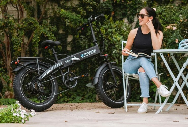 Considering an E-Bike: California Regulations You Should Know #beverlyhills #beverlyhillsmagazine #e-bikeriders #bikepaths #Califorrniaregulations