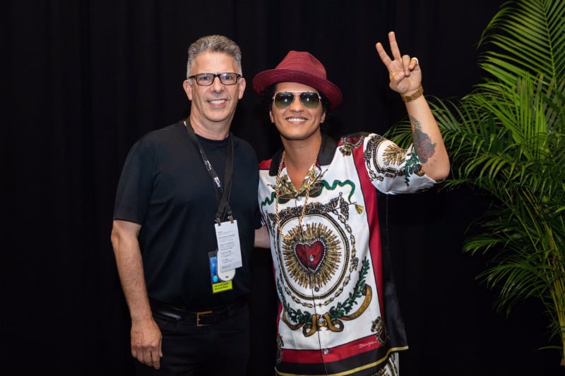 Business Talk: Corey Shapoff of SME Entertainment #business #success #entreprenuers #celebrities #beverlyhillsmagazine #beverlyhills #BevHillsMag #livenation #SMEentertainment #businesstalk #coreyshapoff