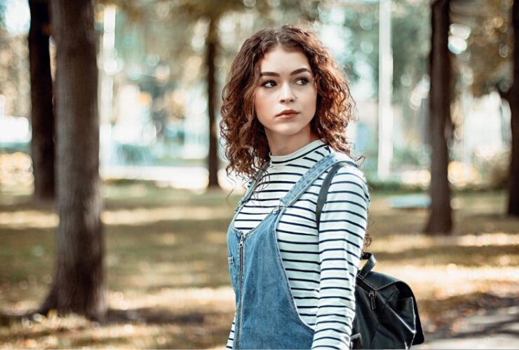 Curly Hair Daily Routine: 6 Tips #beverlyhills #beverlyhillsmagazine #curlyhair #dailyroutine #harshchemicals #leave-inconditioner #healthycurls