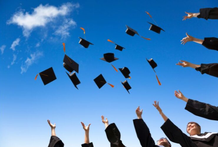 Different Genres of College Graduation Gifts You Can Choose From #beverlyhills #beverlyhillsmagazine #greatgift #graduatedcollege #collegegraduation #exoticbeaches #travelvoucher