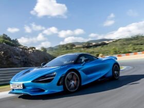 McLaren 750S #beverlyhills #beverlyhillsmagazine #bevhillsmag #mclaren #mclaren750s #dreamcar #popularcarmagazine #carmagazine #coolcars #exoticcars #fastcars #supercars #sportscar #luxurycars