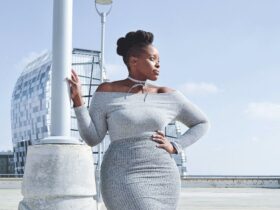 Dressing the Young Beverly Hills Fashionistas: Trends to Watch #beverlyhills #beverlyhillsmagazine #beverlyhillsfashionista #maxidresses #daintyjewelry #stylishheels #lookstylish