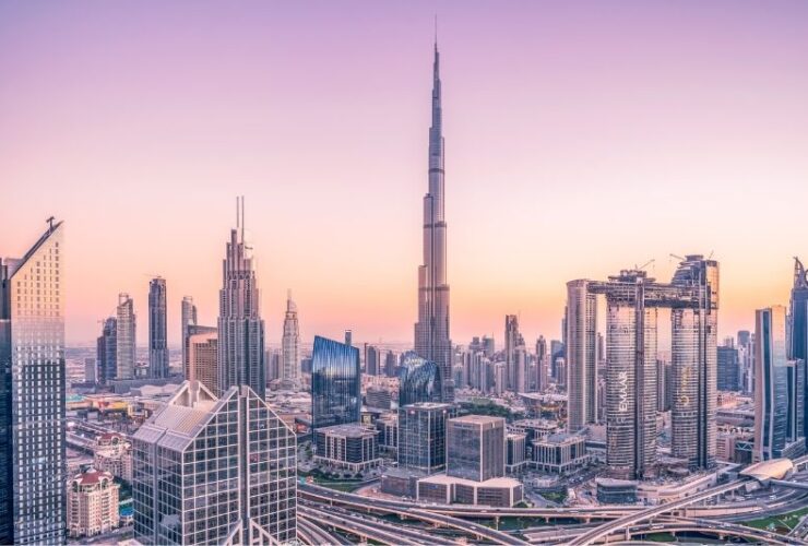 Dubai’s Real Estate Market: What Should Investors Look At #beverlyhills #beverlyhillsmagazine #propertyagent #Dubairealestate #propertyowner #purchaserealestate #bevhillsmag