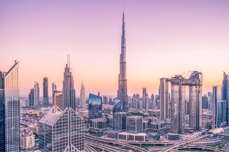 Dubai’s Real Estate Market: What Should Investors Look At #beverlyhills #beverlyhillsmagazine #propertyagent #Dubairealestate #propertyowner #purchaserealestate #bevhillsmag