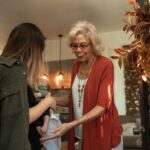 Easy Ways to Spend More Time with Your Family #beverlyhillsmagazine #beverlyhills #familymembers #familiarfamilialbond #spendtimewithfamily