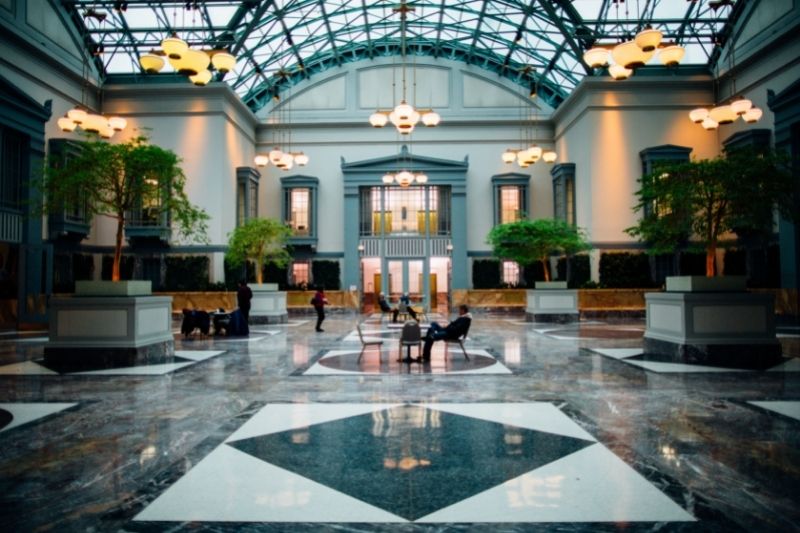 Essential Tips to Promote Hospitality Services #beverlyhills #beverlyhillsmagazine #bevhillsmag #hotel #hospitalitybusiness #onlinevideoeditor #virtualtour #promotionalcontent