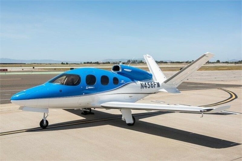 Cirrus Vision SF50-G2 2021 #jets #privatejets #bevhillsmag #beverlyhillsmagazine #beverlyhills