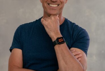 Christofell Sneijders: The Power of Three Brains Intelligence #cristofellsneijders #business #bevhillsmag #beverlyhills #beverlyhillsmagazine #3brainsintelligence #coaching