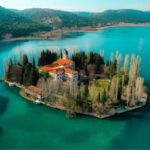 Experience Croatia: Places That You Need to Visit #beverlyhills #beverlyhillsmagazine #beautifulcity #populardestinations #croatia #destinationsfortourists
