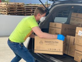 Exploring The High-Tech Transformations of Today's Courier Industry #beverlyhills #beverlyhillsmagazine #perceldelivery #couriercompany #courierservices