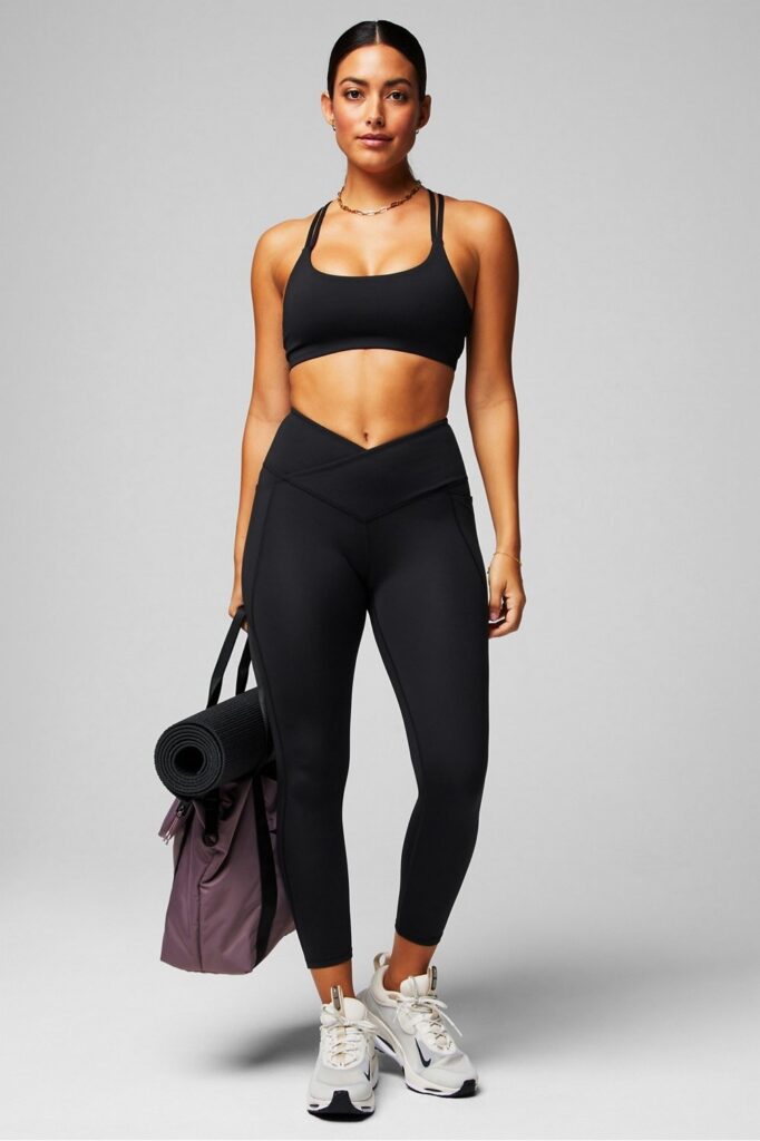Fabletics: Activewear for the Modern Woman #Fabletics, #Activewear, #FitnessFashion, #GymStyle, #WomensAthleisure, #BevHillsMag, #BeverlyHills, #BeverlyHillsMagazine, #WorkoutStyle, #AthleticChic
