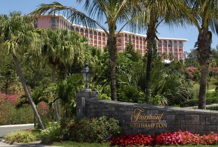 Fairmont Southampton Bermuda Luxury Resort: #beverlyhills #beverlyhillsmagazine #fairmontsouthamptonbermuda #bermuda #fairmonthotels #luxuryresorts #bucketlist #holidaydestinations #vacation #bevhillsmag