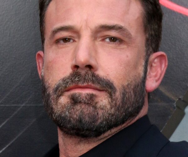 Hollywood Spotlight: Ben Affleck #moviestars #holywood #celebrties #beverlyhills #beverlyhillsmagazine #bevhillsmag #benaffleck
